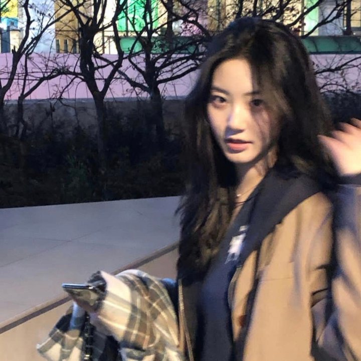 地球上只有我们两人